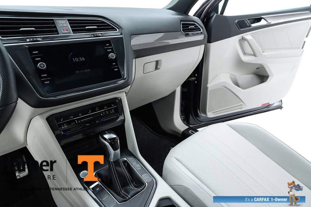 Used 2024 Volkswagen Tiguan SE R-Line FWD image 61