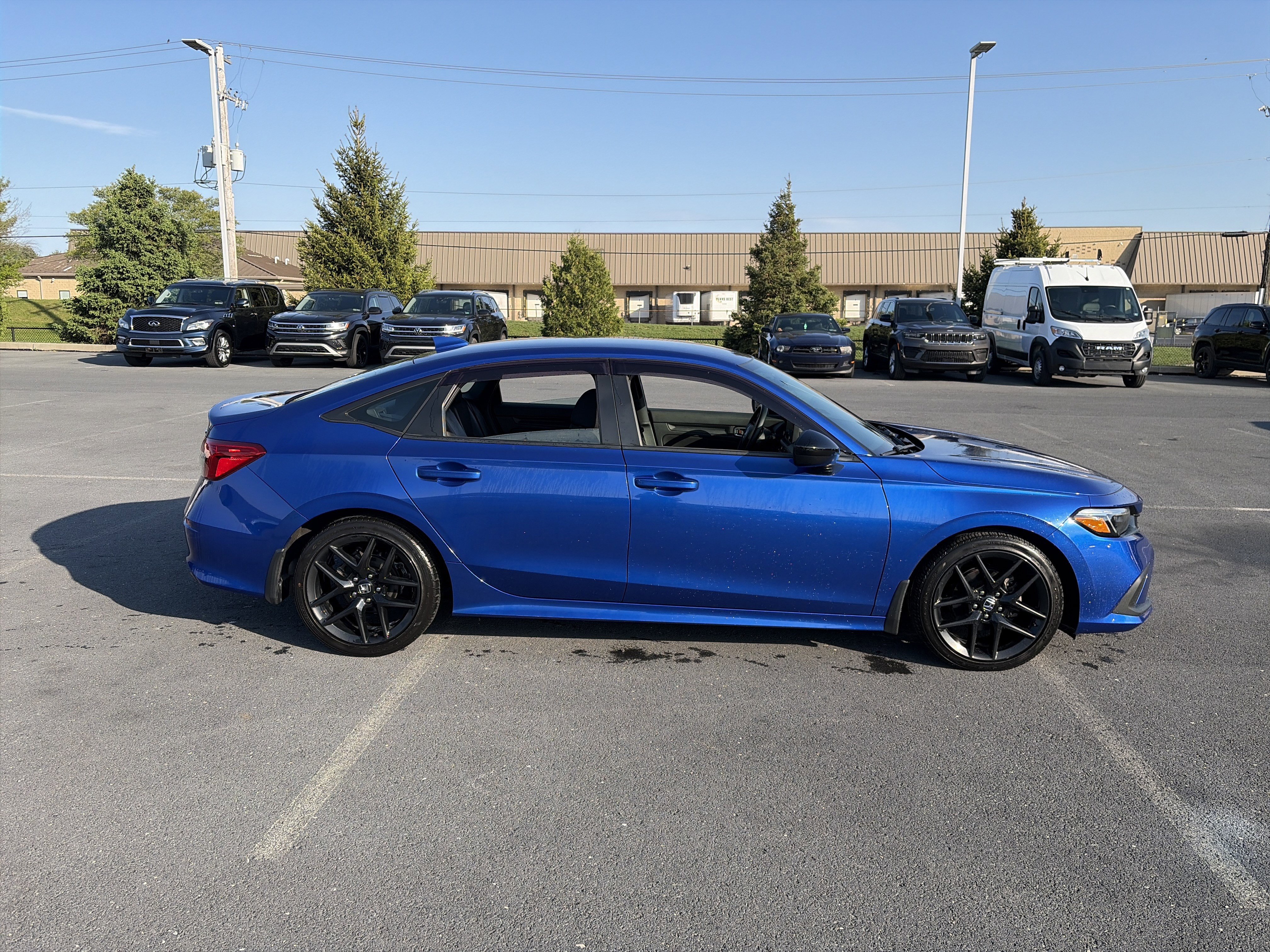 Used 2023 Honda Civic Sport image 4