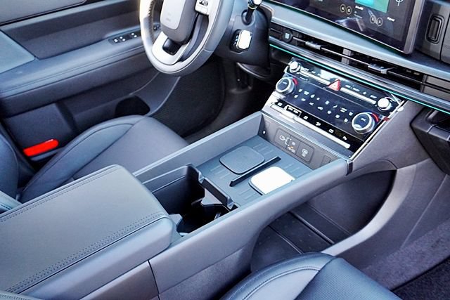 New 2026 Hyundai Santa Fe Calligraphy AWD/4WD image 14