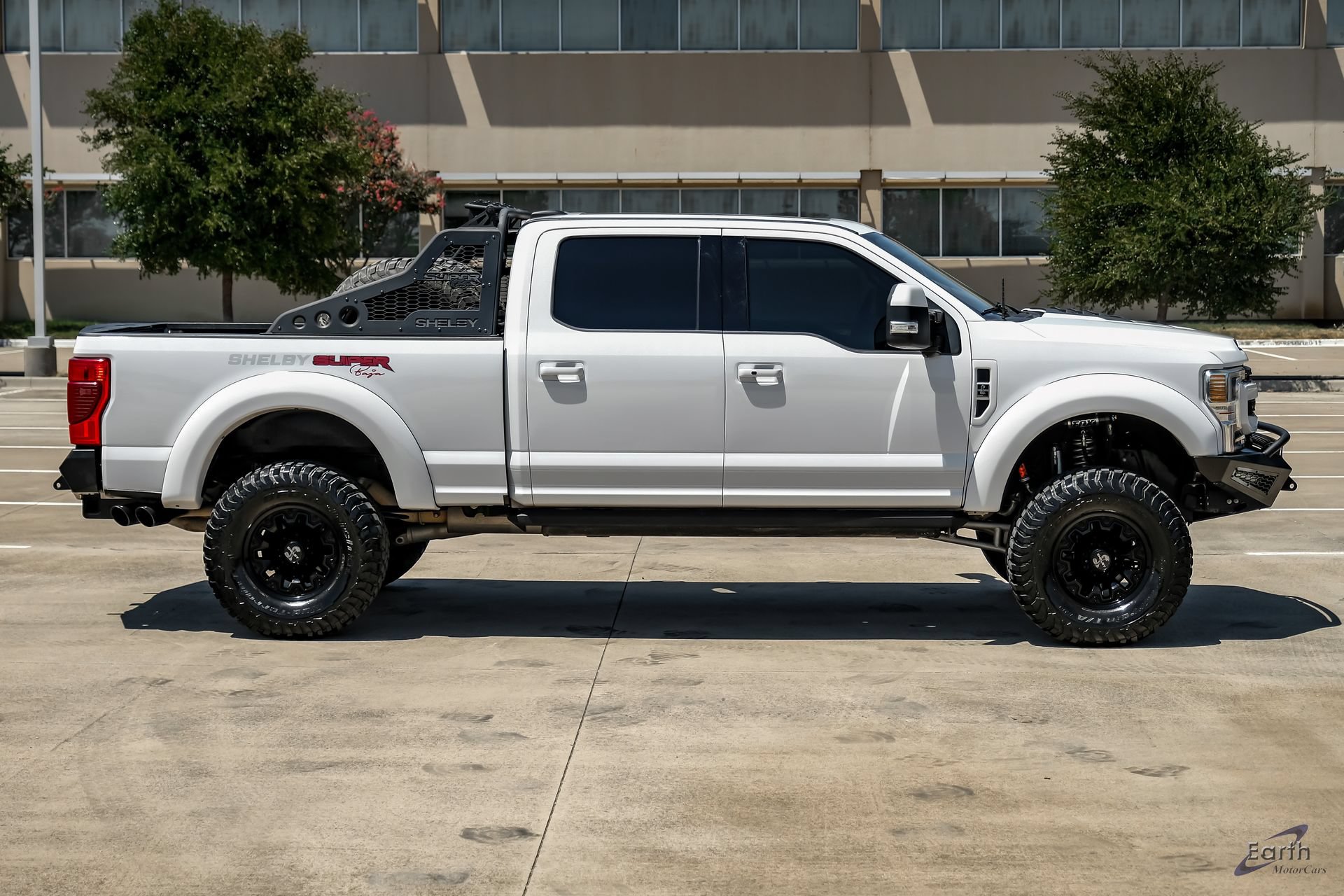 Used 2022 Ford F250 Lariat w/ Lariat Ultimate Package AWD/4WD image 23