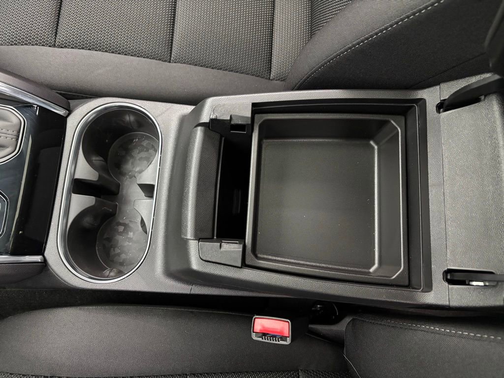 New 2026 GMC Canyon Elevation w/ Convenience Package image 27