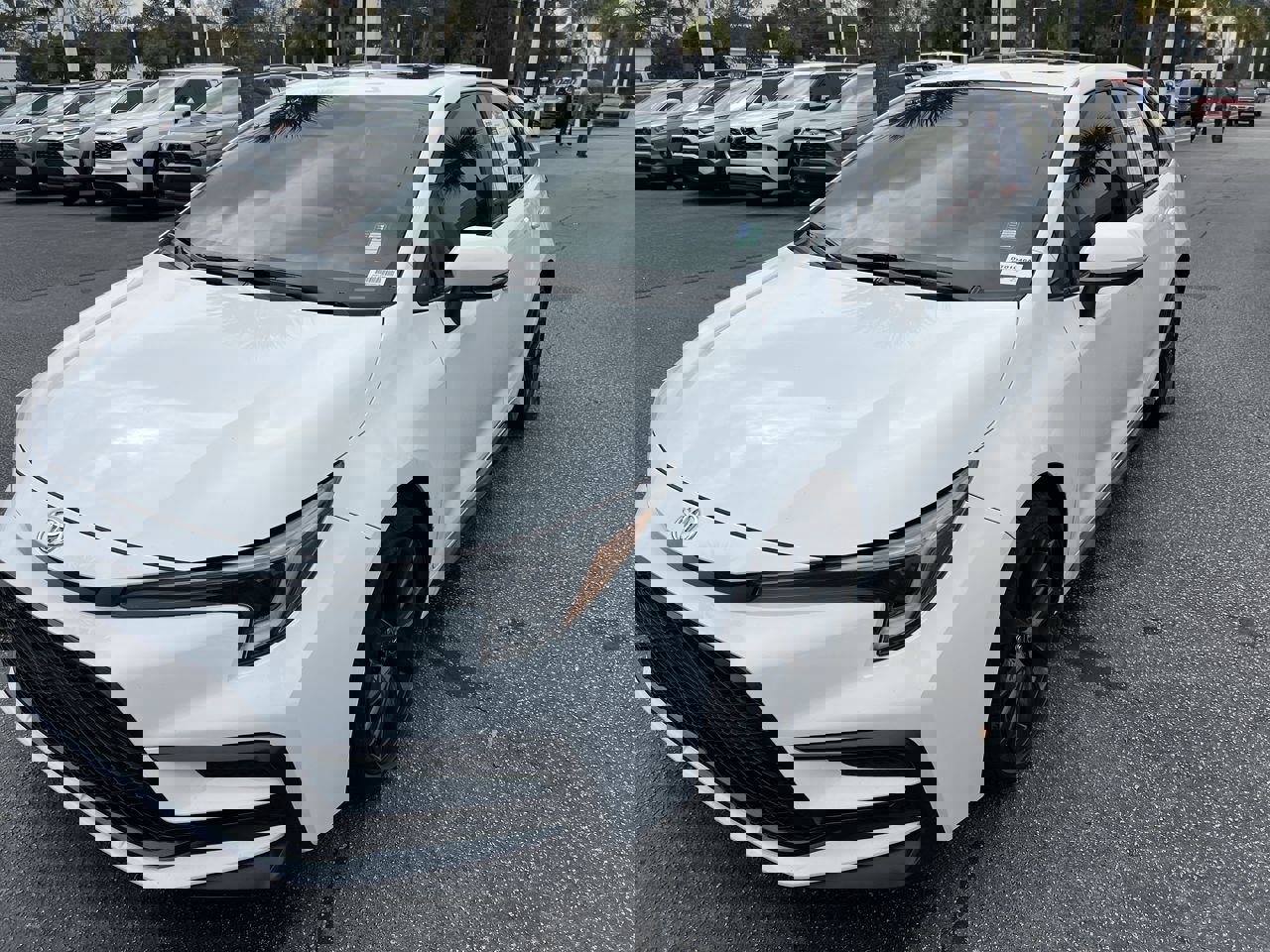 Used 2023 Toyota Corolla XSE image 5