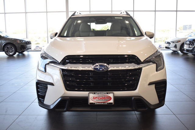 Used 2024 Subaru Ascent Premium w/ Convenience Package image 6