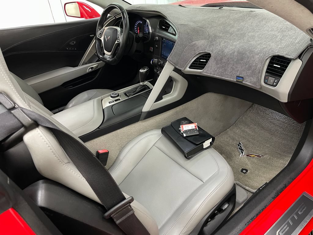 Used 2019 Chevrolet Corvette Stingray Convertible w/ 3LT Preferred Equipment Group RWD image 32