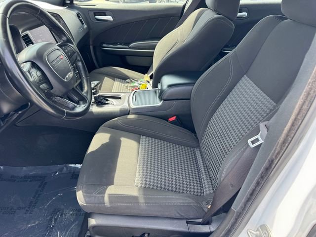 Used 2023 Dodge Charger SXT image 11