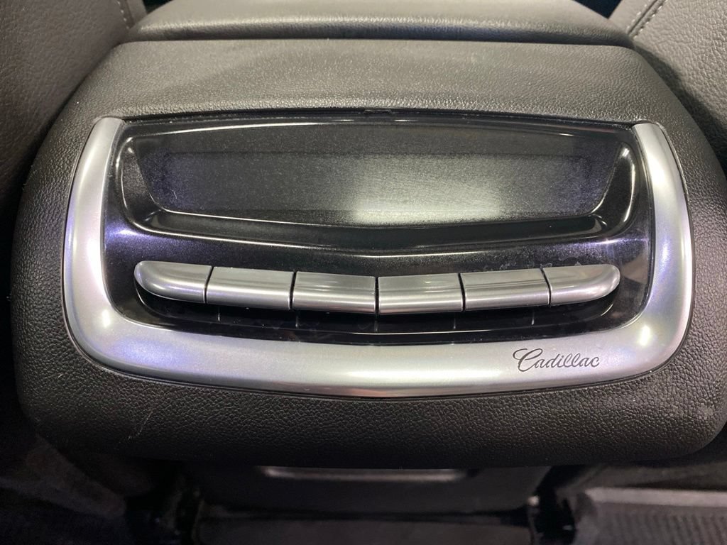 Used 2024 Cadillac XT6 Luxury w/ LPO, Floor Liner Package AWD/4WD image 18