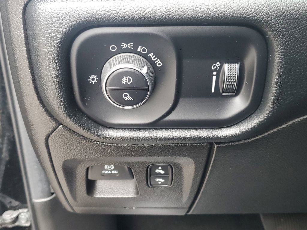 Used 2020 RAM 1500 Big Horn image 26