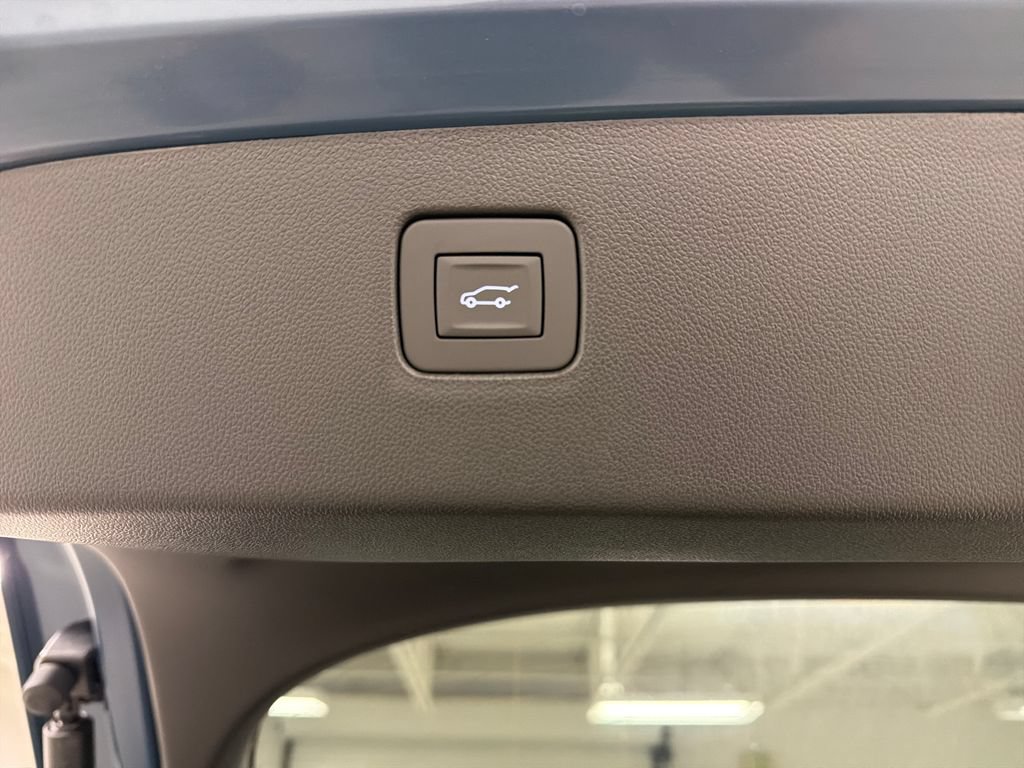 New 2026 Buick Envista Sport Touring w/ Convenience I Package FWD image 16
