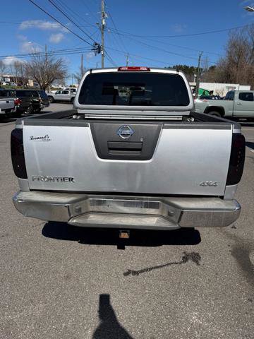 Used 2006 Nissan Frontier NISMO image 3