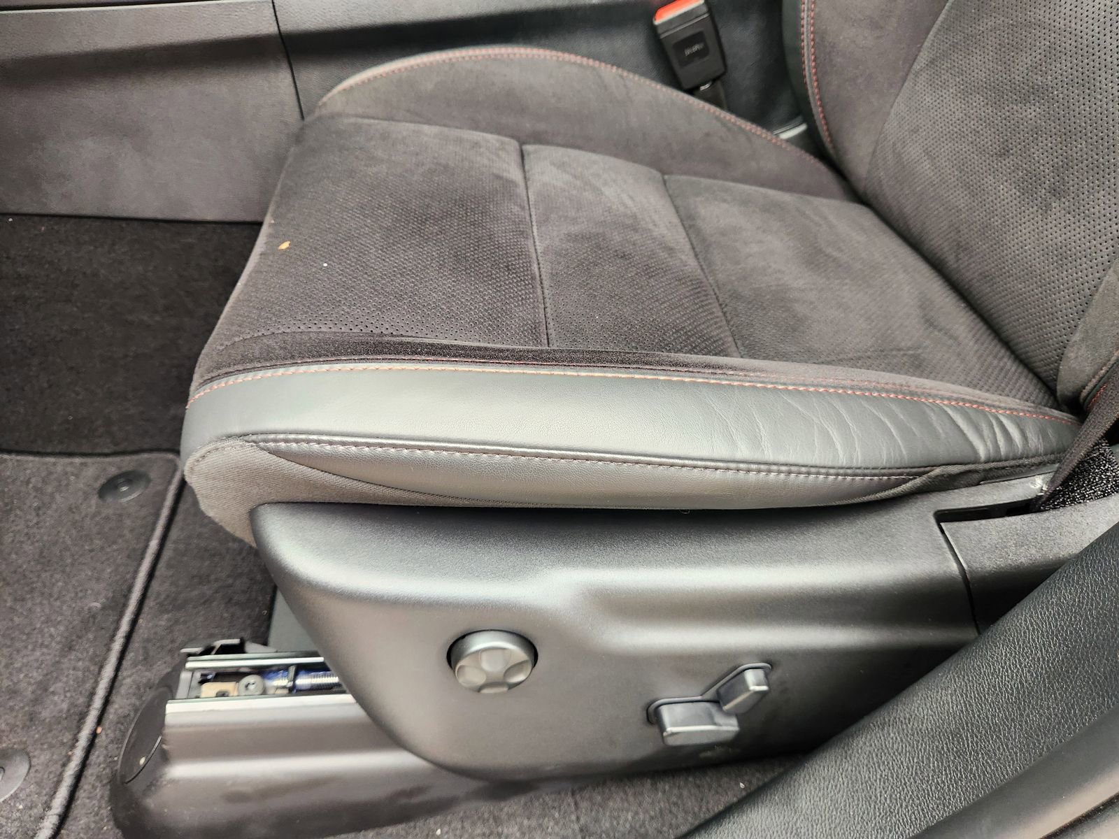 New 2026 Dodge Durango GT image 18