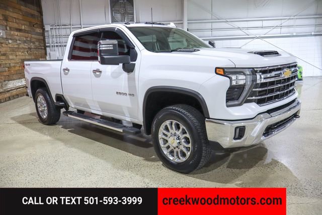 Used 2024 Chevrolet Silverado 2500 LTZ w/ LTZ Convenience Package image 2