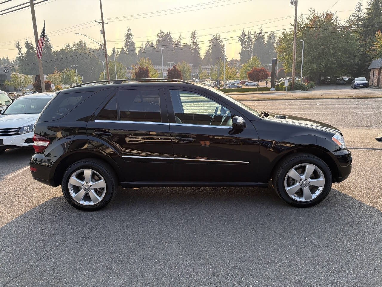 Used 2010 Mercedes-Benz ML 350 4MATIC image 10