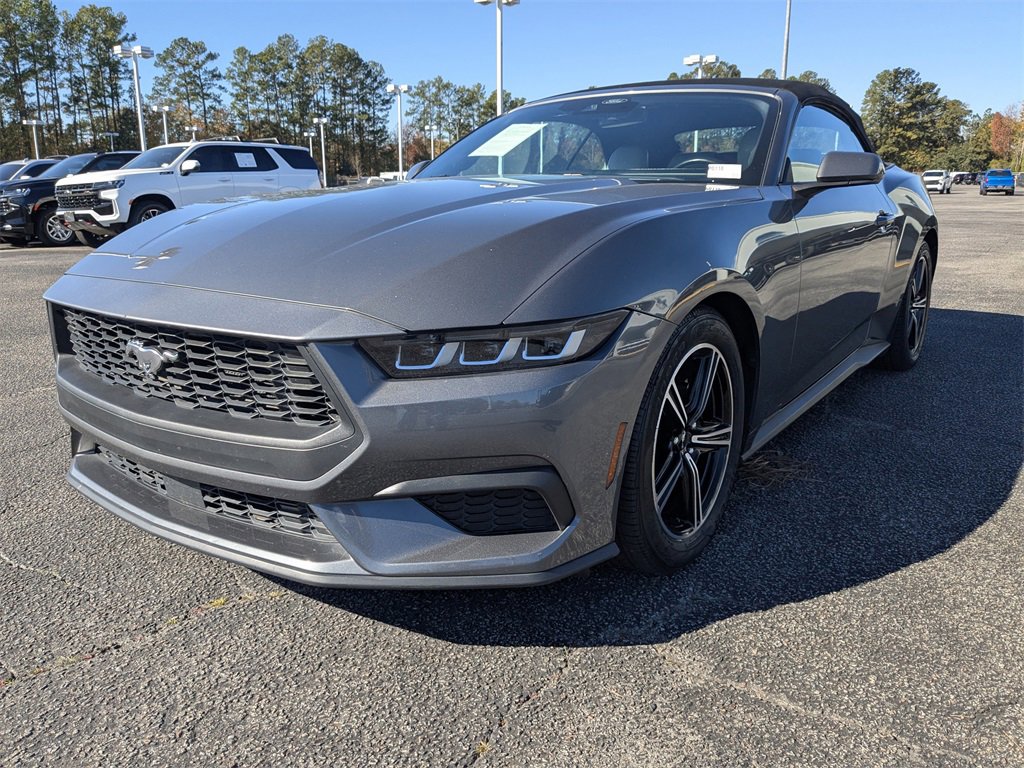 Used 2024 Ford Mustang Premium image 8