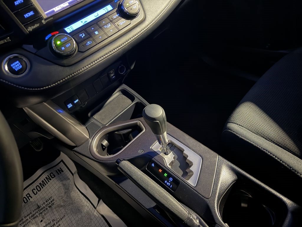 Used 2018 Toyota RAV4 XLE image 15