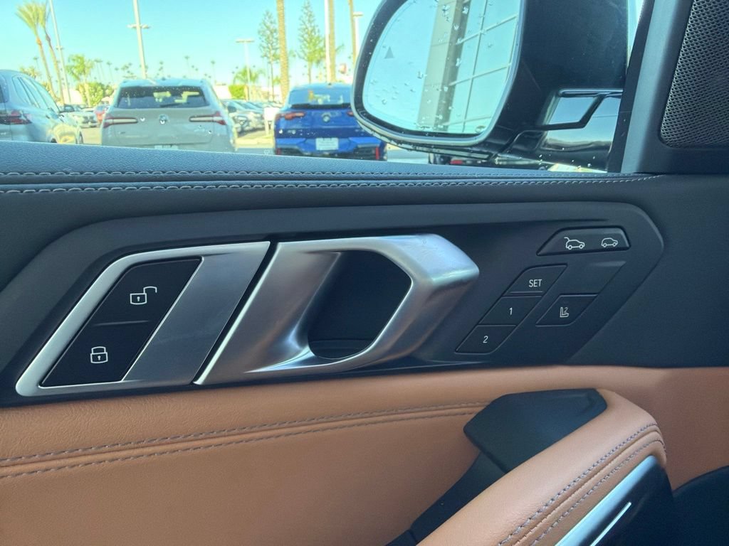 New 2026 BMW X6 xDrive40i w/ Climate Comfort Package AWD/4WD image 8