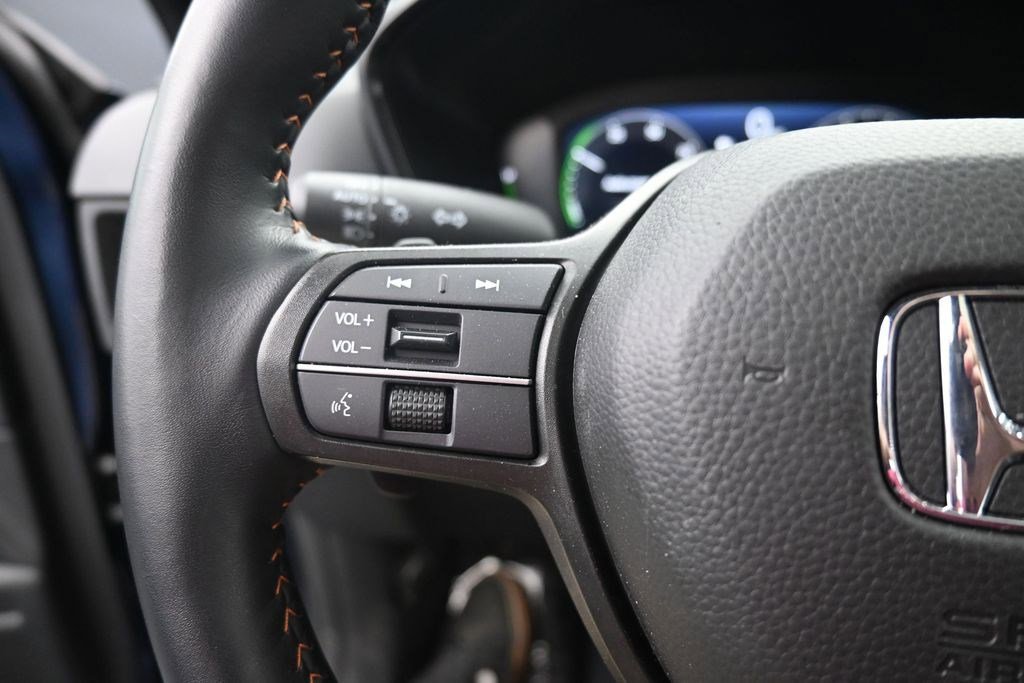 Used 2026 Honda CR-V TrailSport image 23