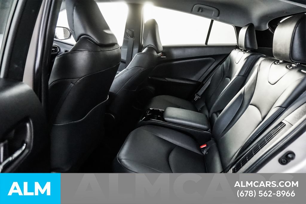 Used 2019 Toyota Prius Prime Advanced FWD image 17