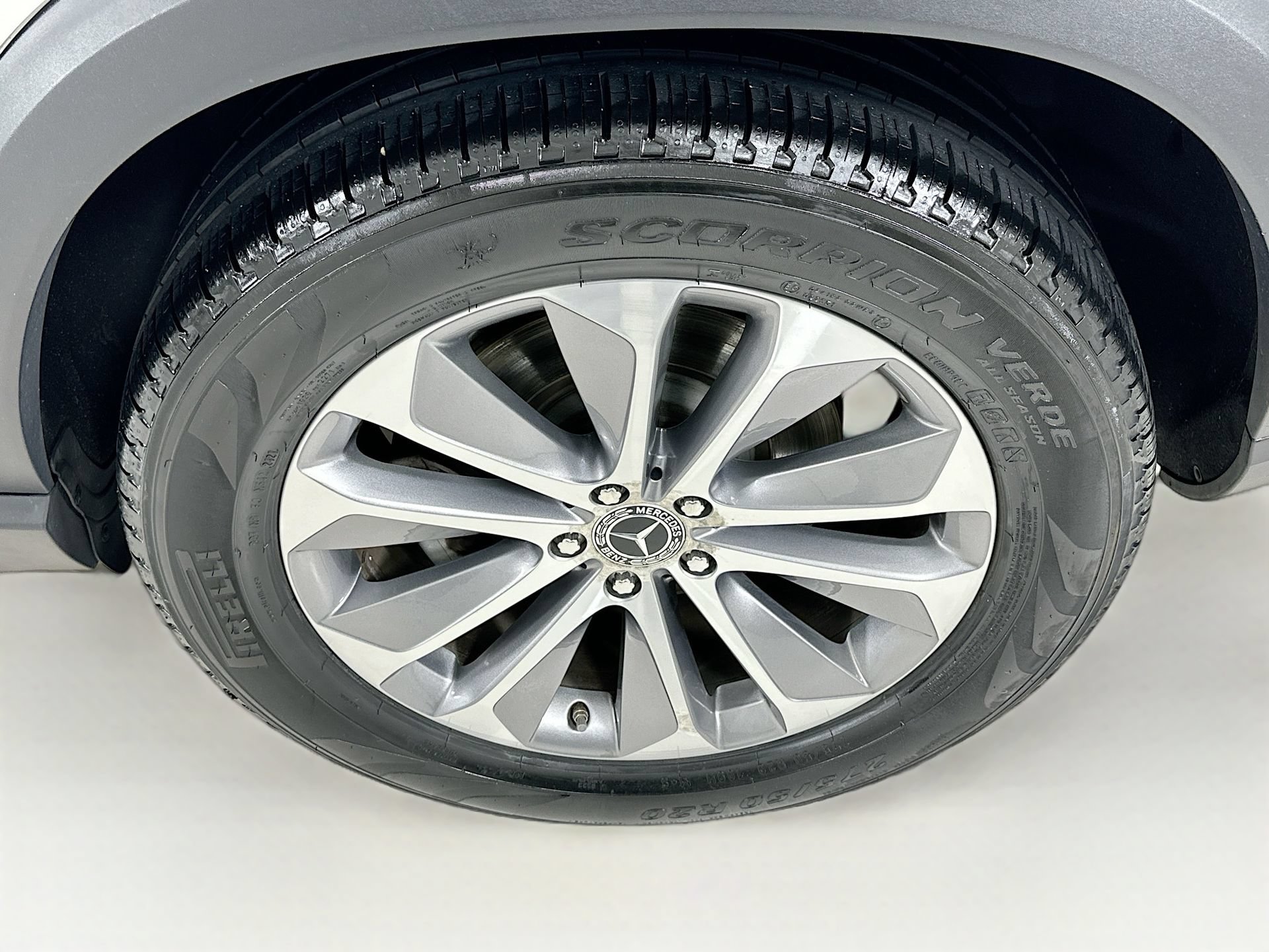 Certified 2020 Mercedes-Benz GLE 450 4MATIC image 34