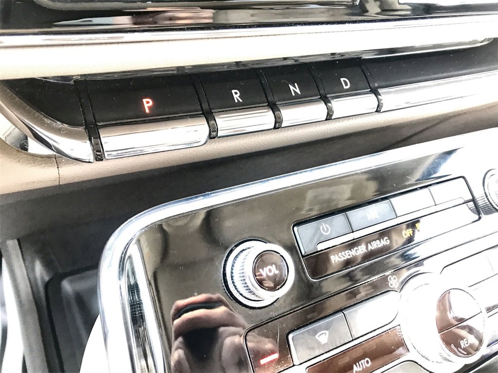 Used 2024 Lincoln Navigator Premiere image 20