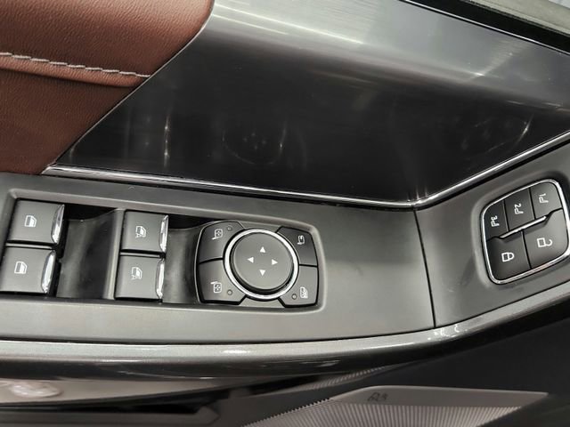 Used 2023 Ford F150 Lariat w/ Equipment Group 502A High image 27