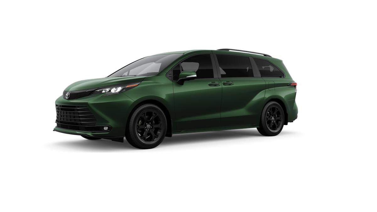 New 2026 Toyota Sienna XLE Woodland Edition image 3