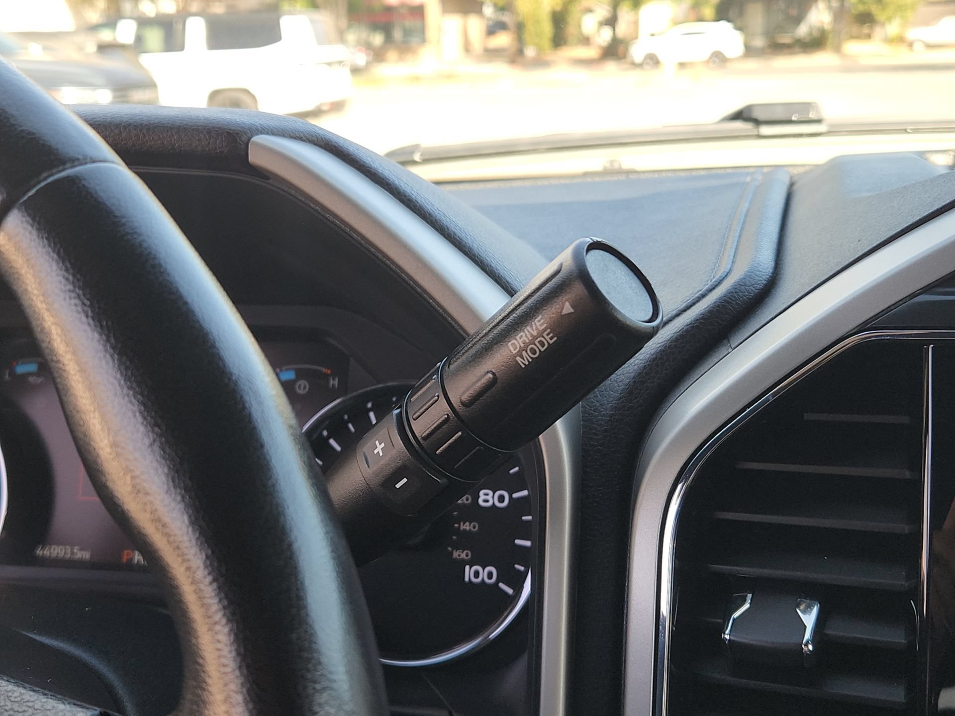 Used 2022 Ford F250 Lariat w/ Lariat Ultimate Package AWD/4WD image 21