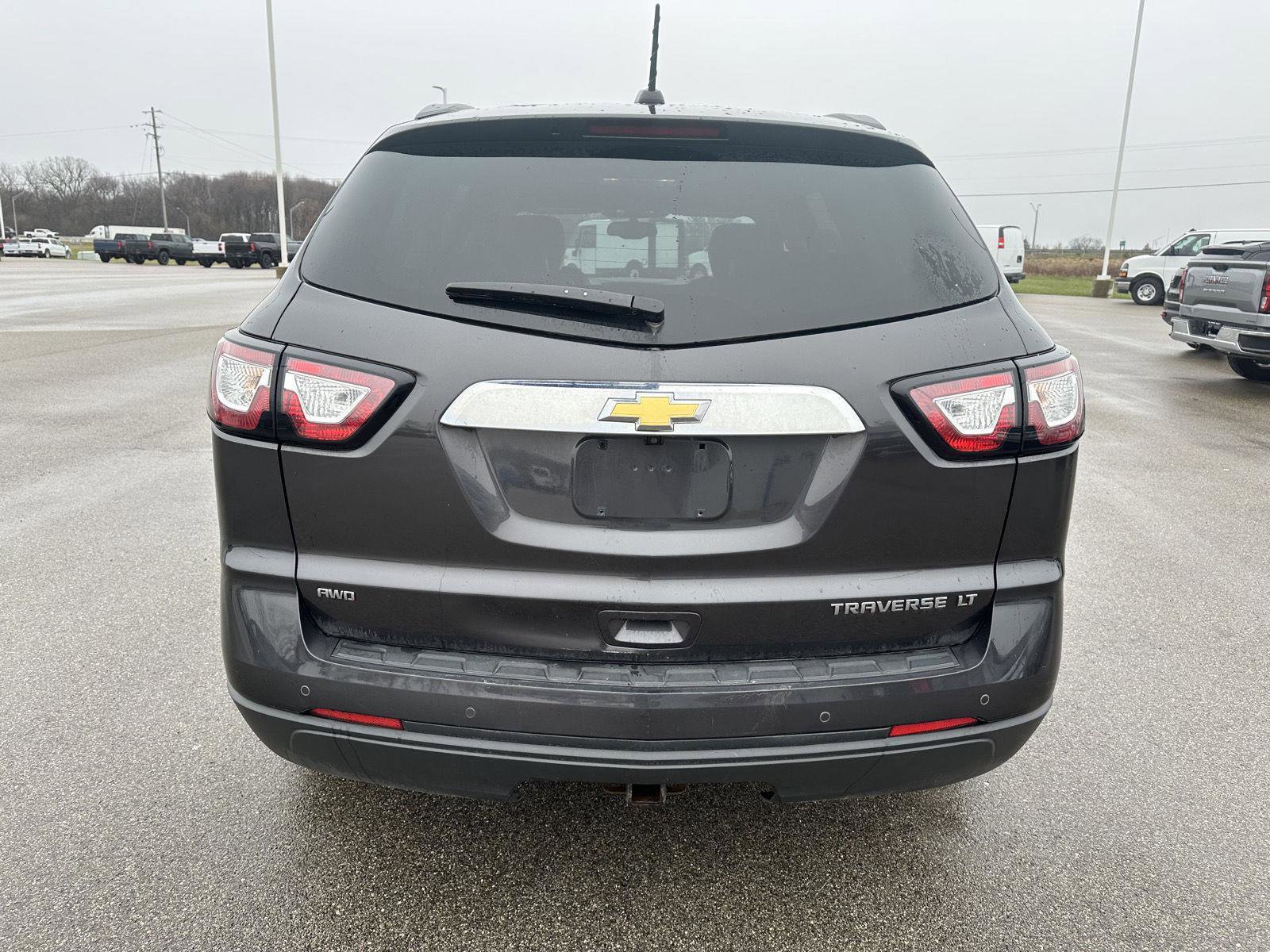 Used 2016 Chevrolet Traverse LT image 4