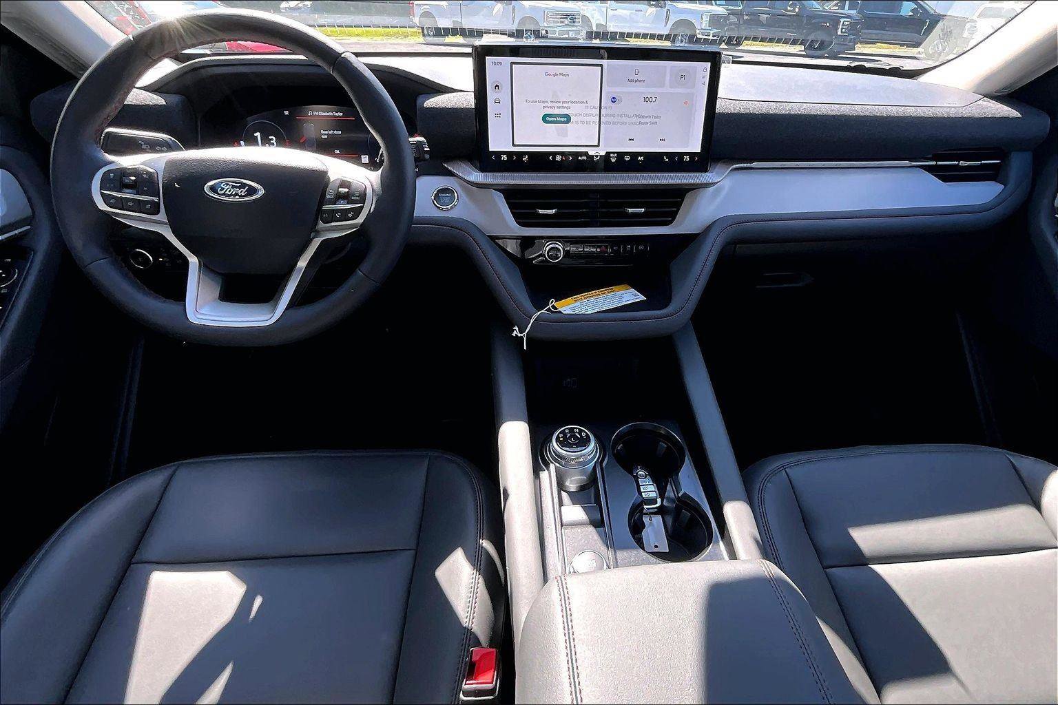 New 2026 Ford Explorer Active AWD/4WD image 5