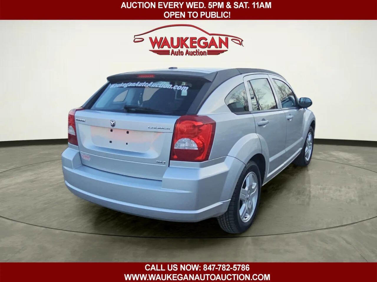 Used 2009 Dodge Caliber SXT image 4