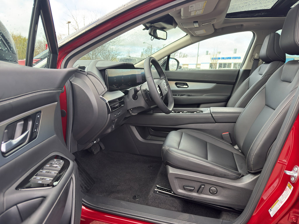 Certified 2025 Nissan Murano SL AWD/4WD image 12