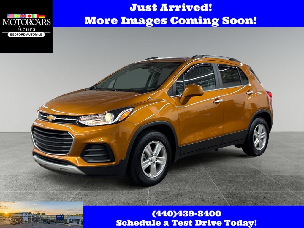 Used 2017 Chevrolet Trax LT w/ Sun & Sound Package FWD image 7
