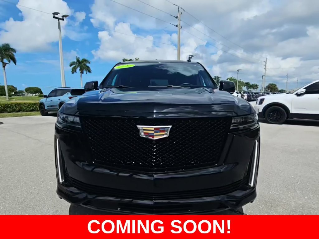Used 2023 Cadillac Escalade Sport Platinum w/ LPO, ONYX Package AWD/4WD image 1