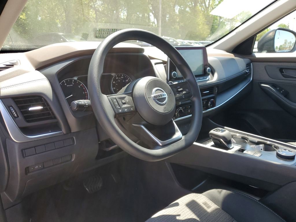 Used 2021 Nissan Rogue S AWD/4WD image 15