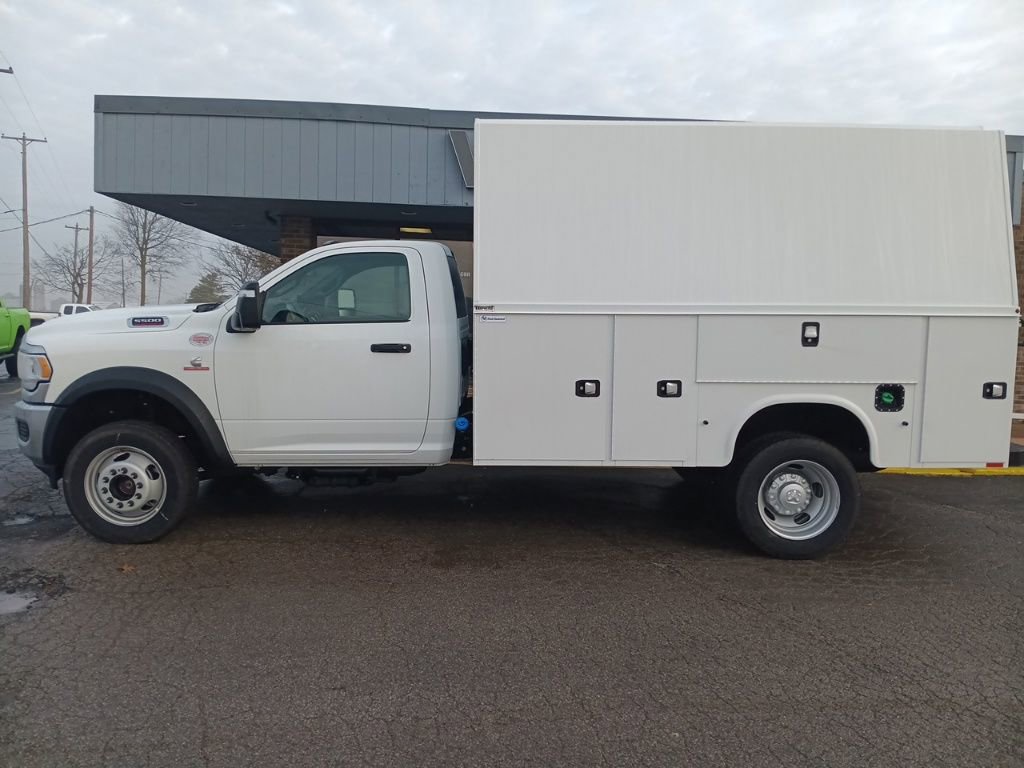 New 2024 RAM 5500 Tradesman image 4