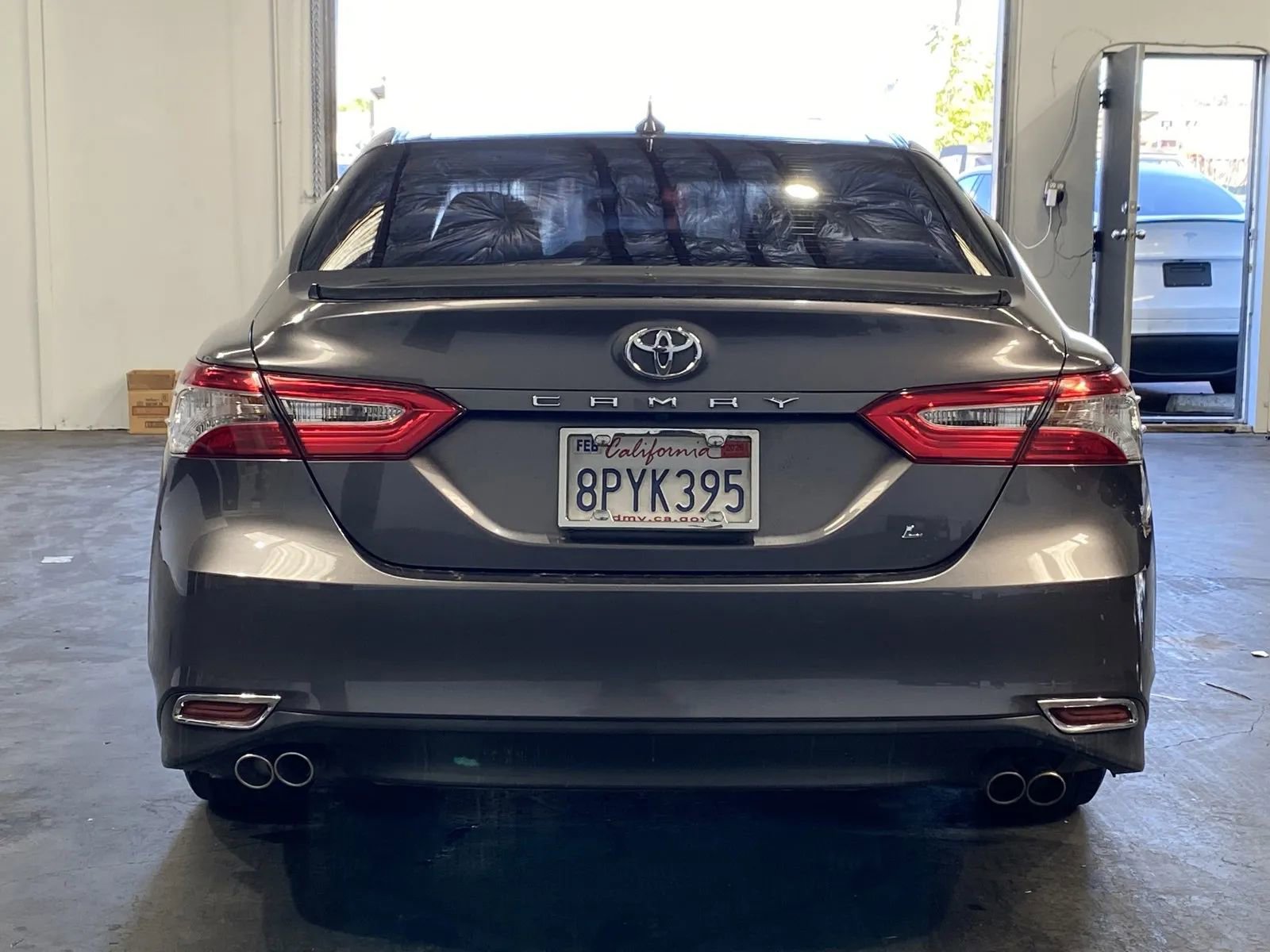 Used 2019 Toyota Camry LE FWD image 3