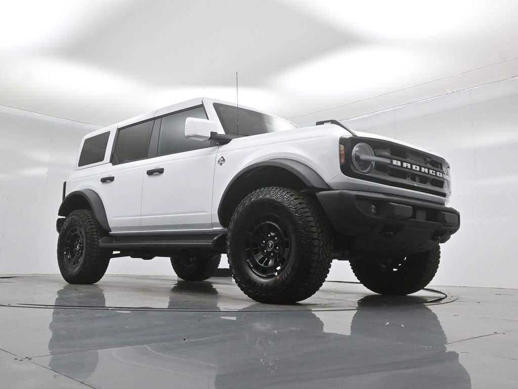 New 2026 Ford Bronco Outer Banks w/ Sasquatch Package AWD/4WD image 43