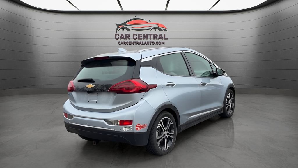 Used 2017 Chevrolet Bolt Premier w/ Driver Confidence II Package image 5