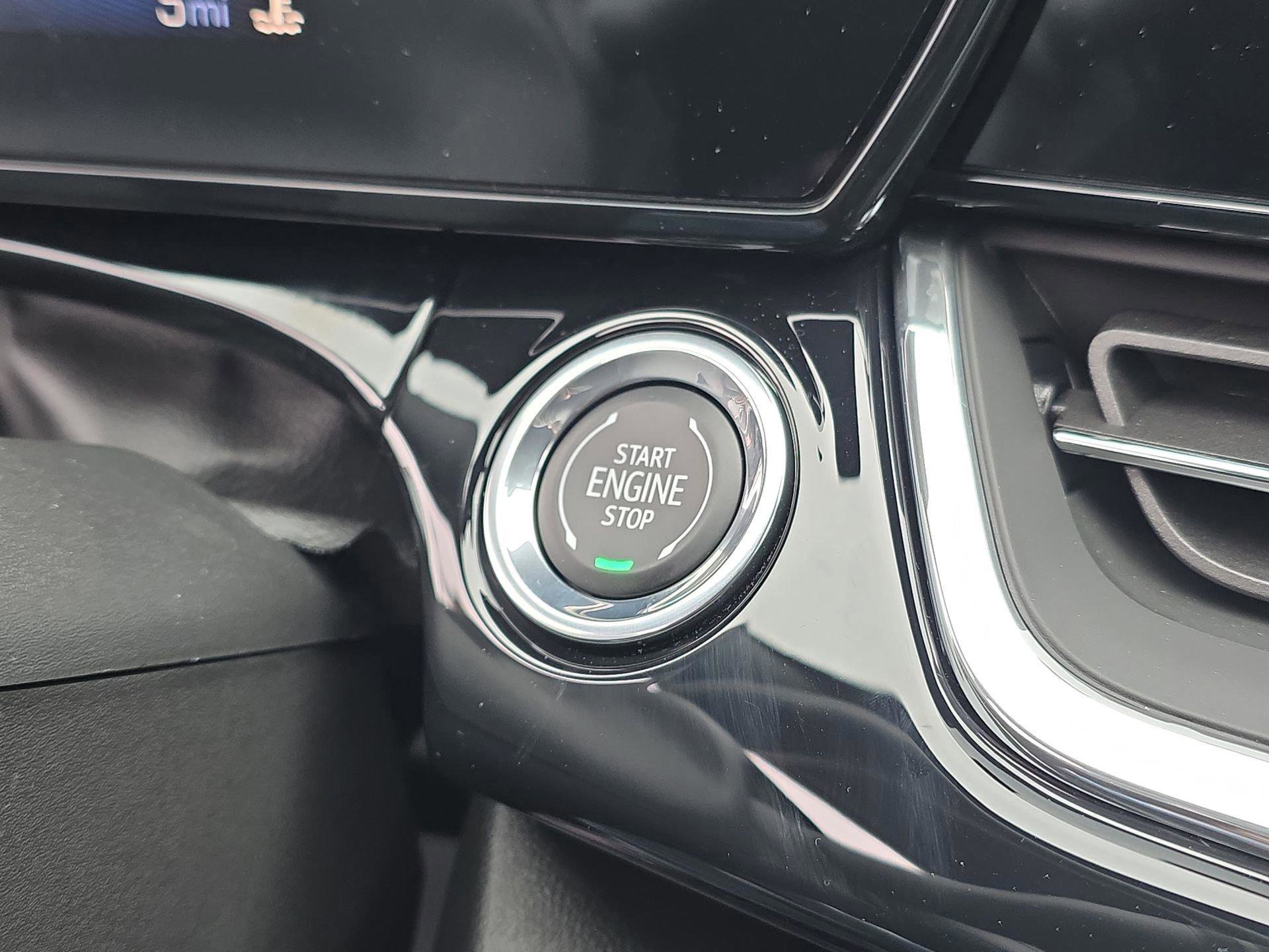 New 2026 Chevrolet Trax RS w/ Sunroof Package image 11