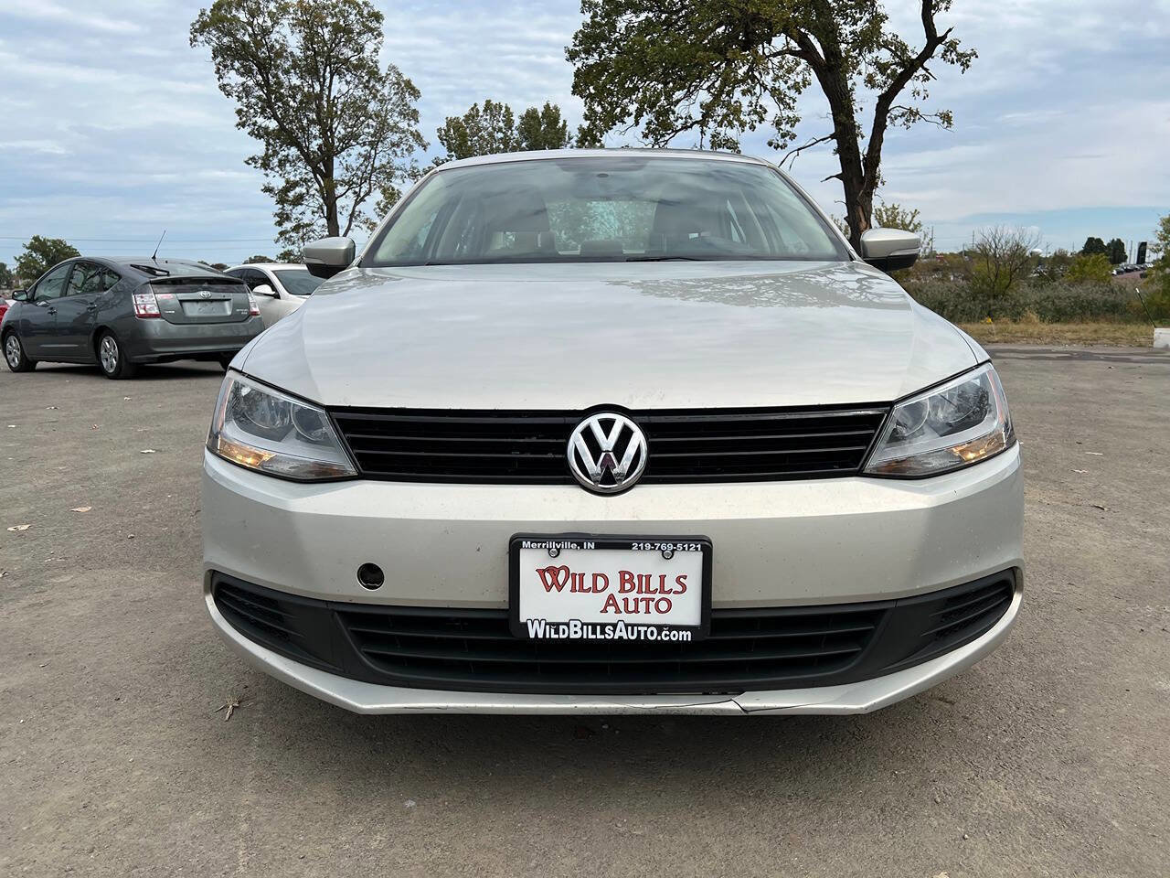 Used 2011 Volkswagen Jetta SE FWD image 3