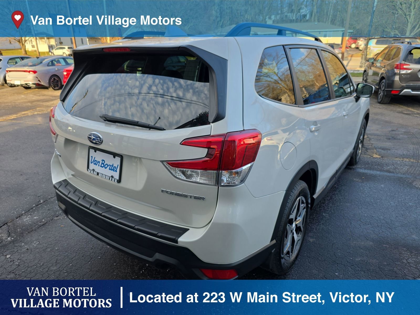 Used 2021 Subaru Forester Premium image 5