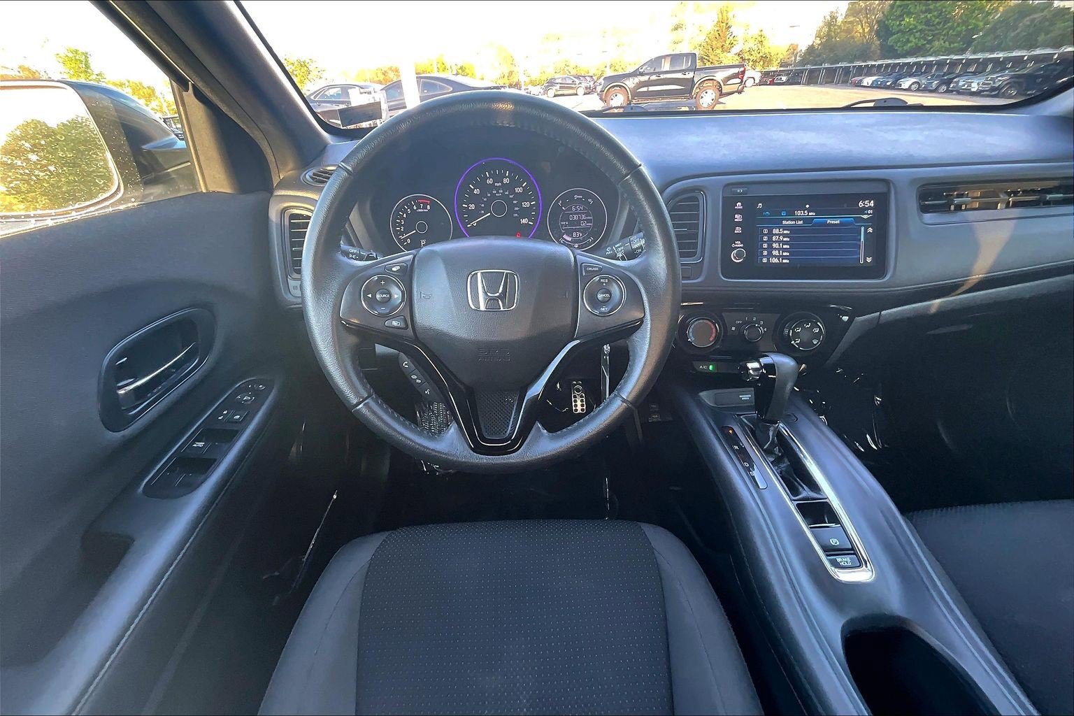Used 2022 Honda HR-V Sport image 5