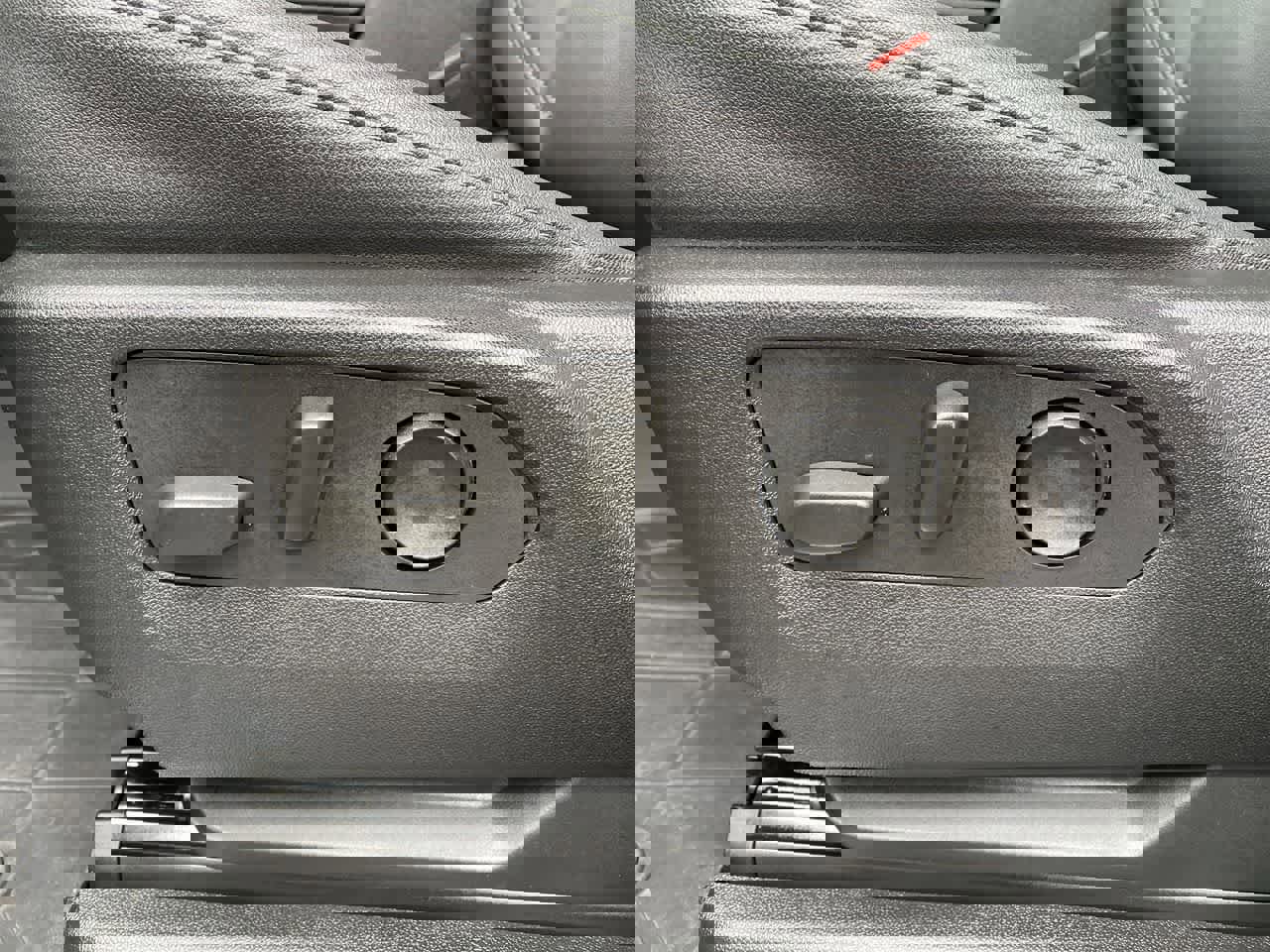 Used 2023 Chevrolet Tahoe LT w/ Luxury Package AWD/4WD image 14