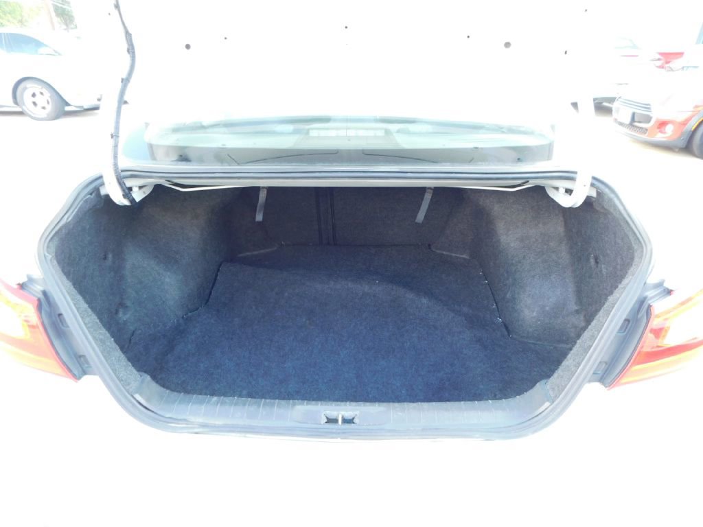 Used 2017 Nissan Altima 2.5 FWD image 13