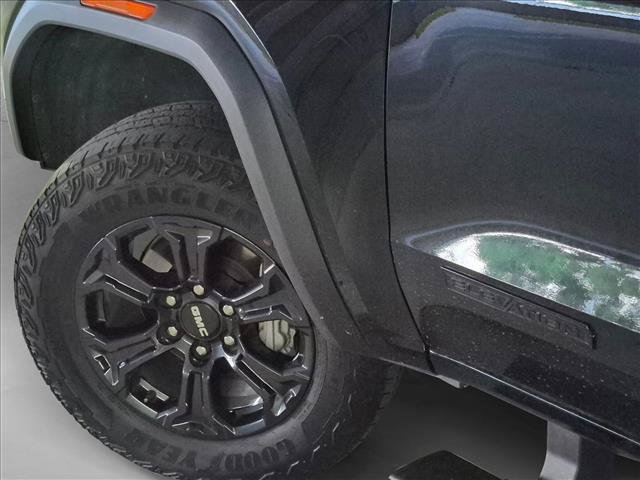Used 2023 GMC Canyon Elevation w/ Elevation Premium Package RWD image 10