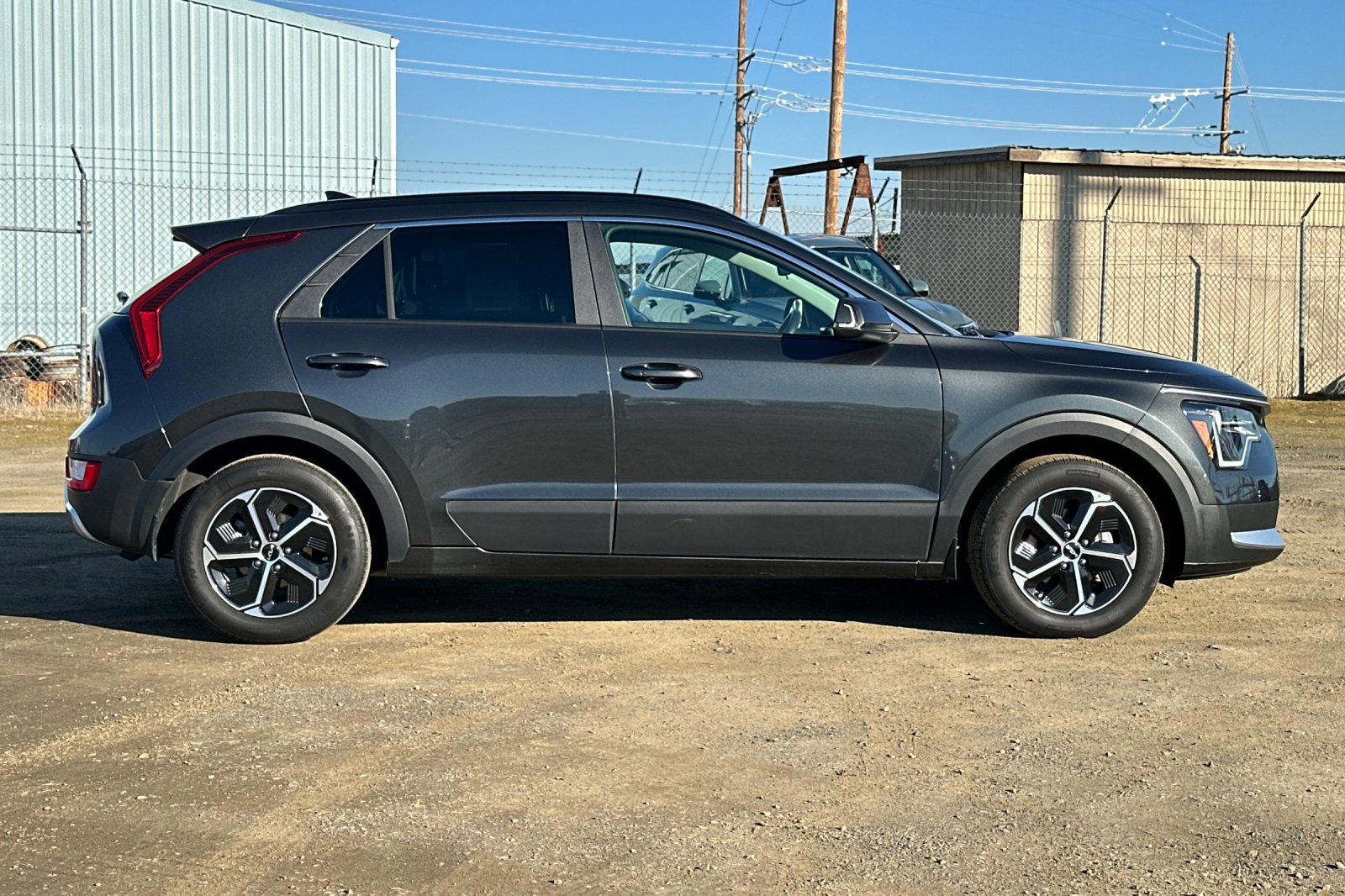 Certified 2024 Kia Niro EX image 3