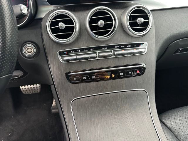 Used 2022 Mercedes-Benz GLC 300 4MATIC image 22