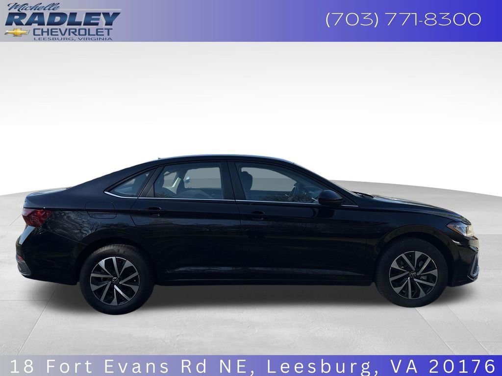 Used 2025 Volkswagen Jetta S FWD image 21