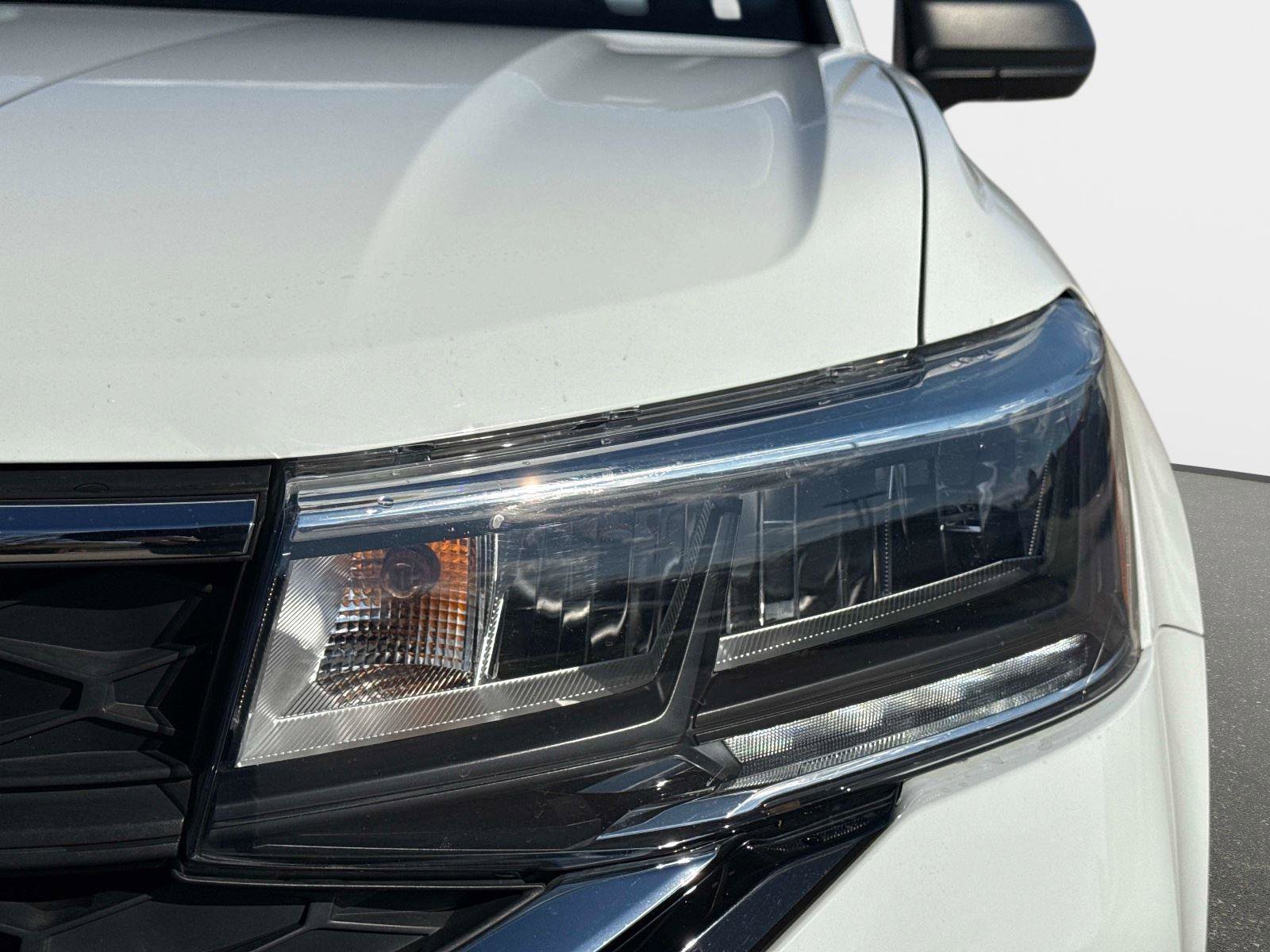 Certified 2022 Volkswagen Taos S image 10