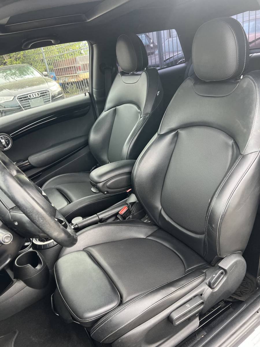 Used 2015 MINI Cooper S FWD image 9