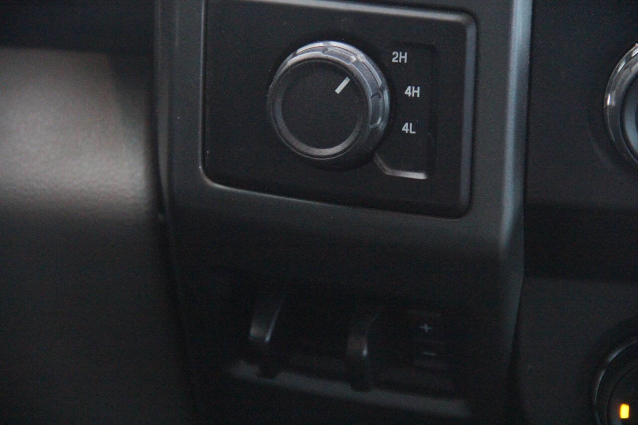 Used 2022 Ford F350 XLT image 24